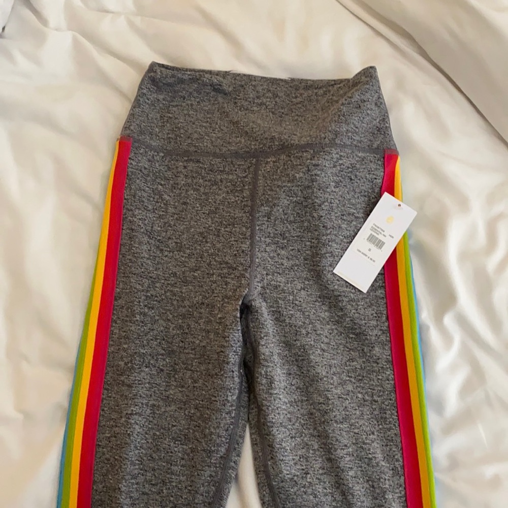 Spiritual Gangster essential hw leggings